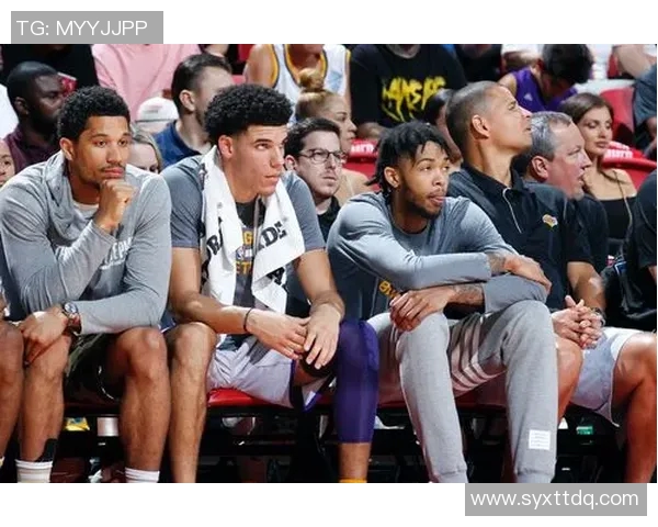 浓眉今日状态爆棚,全场最佳当之无愧!